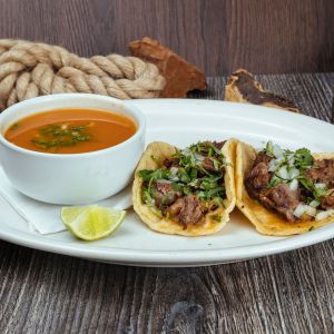 2 TACOS BIRRIA AND CONSOME_L9I6363